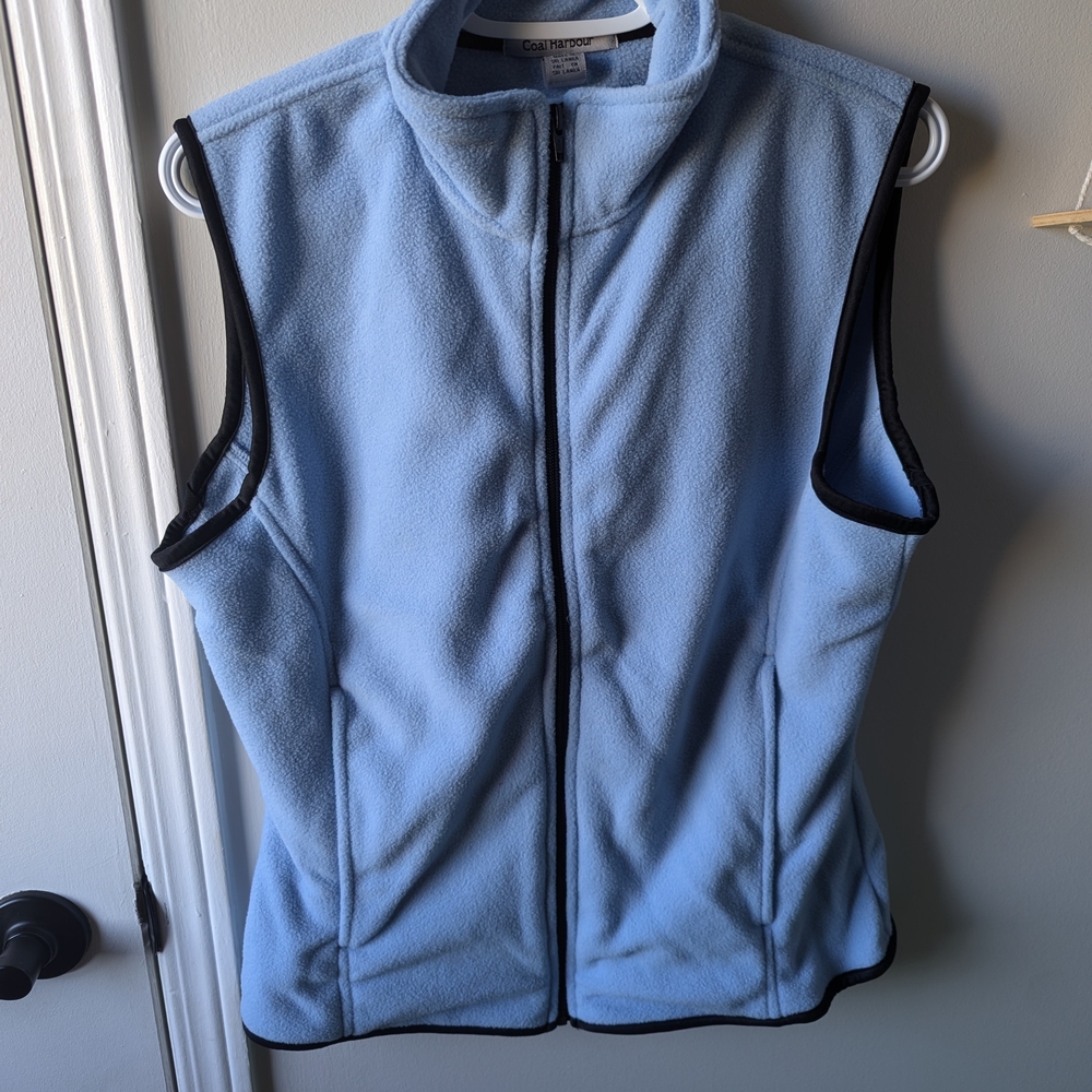 NWOT Women's Blue Fleece Vest
